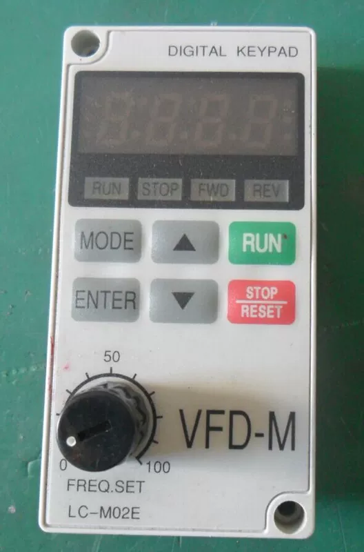 Панель управления универсального частотного преобразователя LC-M02E LC-M2E VFD-M