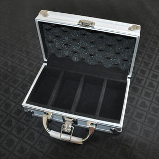 100-yard chip storage box portable chip aluminum box square chip storage box wooden grid small aluminum box