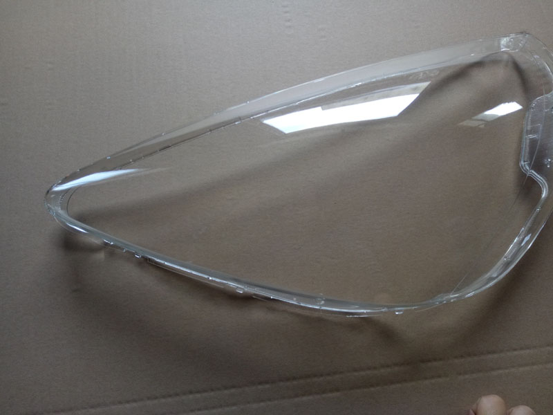 Suitable for Honda's old Fit models, sedan and hatchback Fit 03-08, front headlight cover, transparent headlight cover