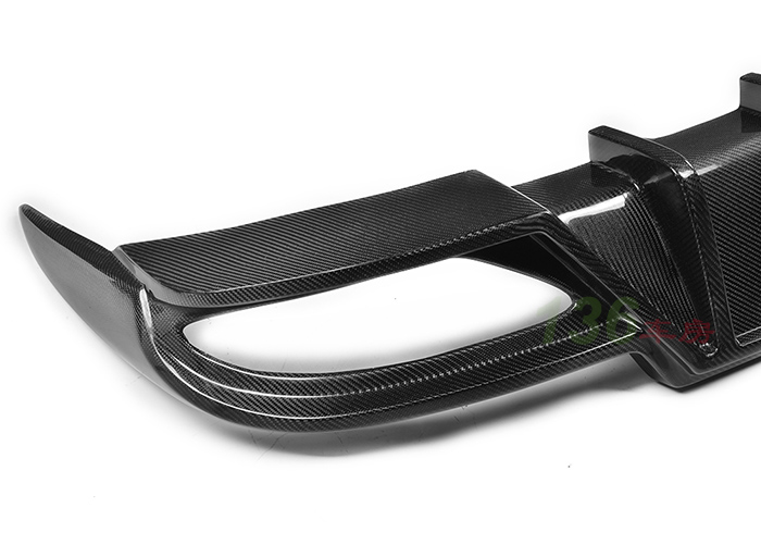 Suitable for Lexus Rear Lip Carbon Fiber Rear Spoiler Modified Large Surround Rear Lower Lip