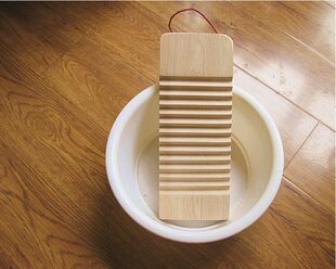 Large and medium-sized small size natural cedar wood solid wood laundry board wooden washboard solid wood penalty kneeling board foot 1 bag Olympic