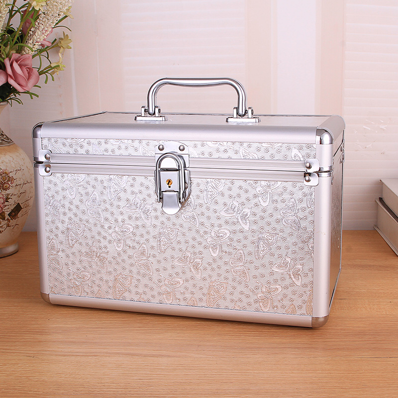 큰 은나비: 30*18*19cm