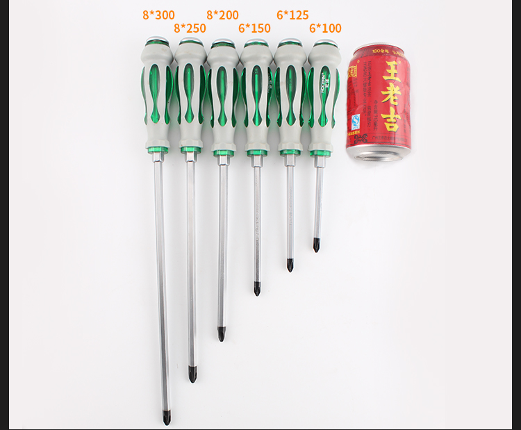 Un destornillador de perforación de núcleo con una longitud de cruz en forma de una barra de extensión de cabeza plana con un conjunto de abertura ancha