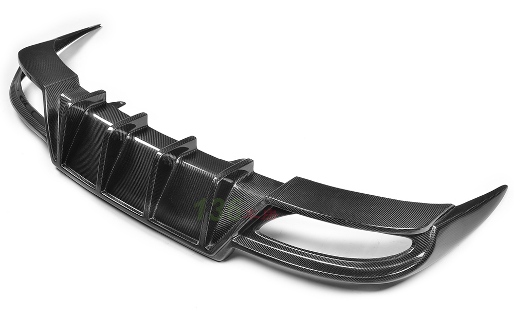 Suitable for Lexus Rear Lip Carbon Fiber Rear Spoiler Modified Large Surround Rear Lower Lip