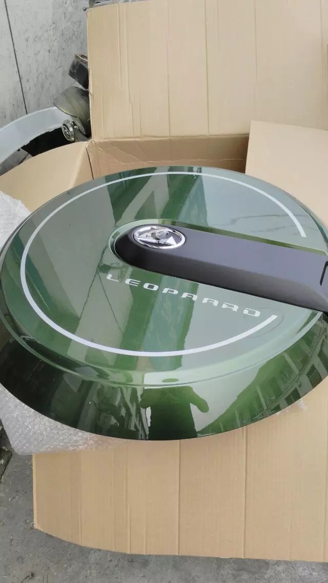 Changfeng Cheetah Spare Tire Cover Spare Tire Cover Plus Ring Assembly Rear Tailgate Decorative Cover Is Brand New