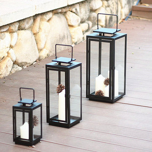 European-style Simple Wrought Iron Windproof Wind Lamp Candle Holder Ornaments Glass Lantern Wedding Props Portable Lamp Ma Deng Sensheng