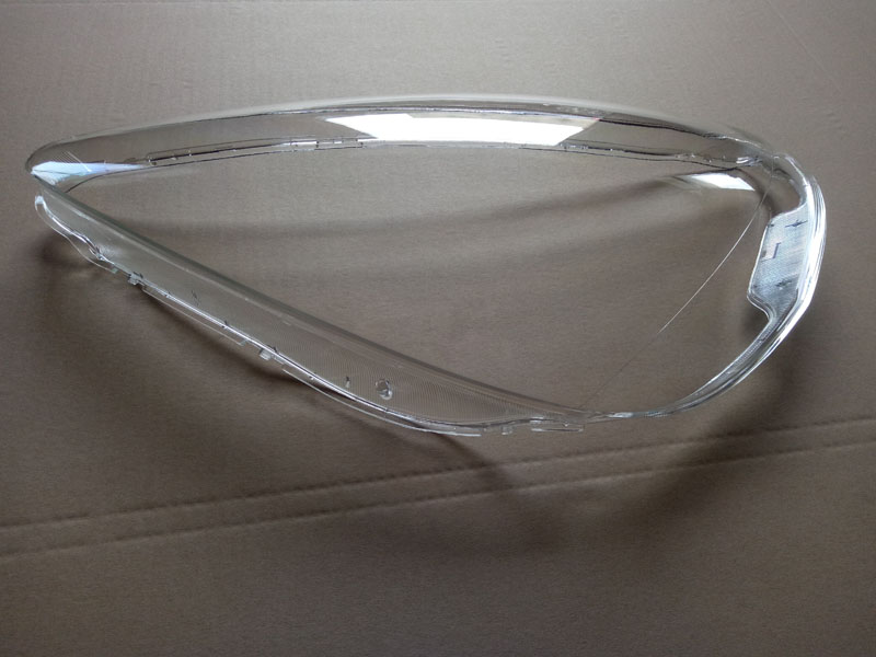 Suitable for Honda's old Fit models, sedan and hatchback Fit 03-08, front headlight cover, transparent headlight cover