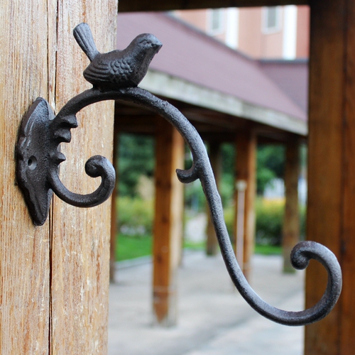 K9HX Ge Jia Ruier cast iron crafts wrought iron hook bird European classical nostalgic style courtyard hanging blue wall