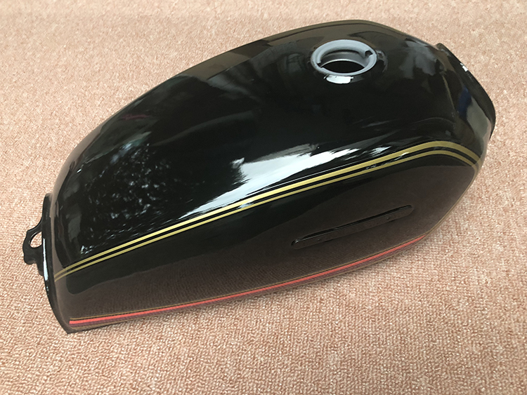 Motorcycle parts: Jialing 70 large fuel tank, JH70 fuel tank, JH70 battery cover, side cover, side cover, thickened fuel tank