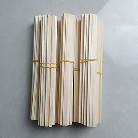 木质工艺品;其他益智玩具;摆件支架