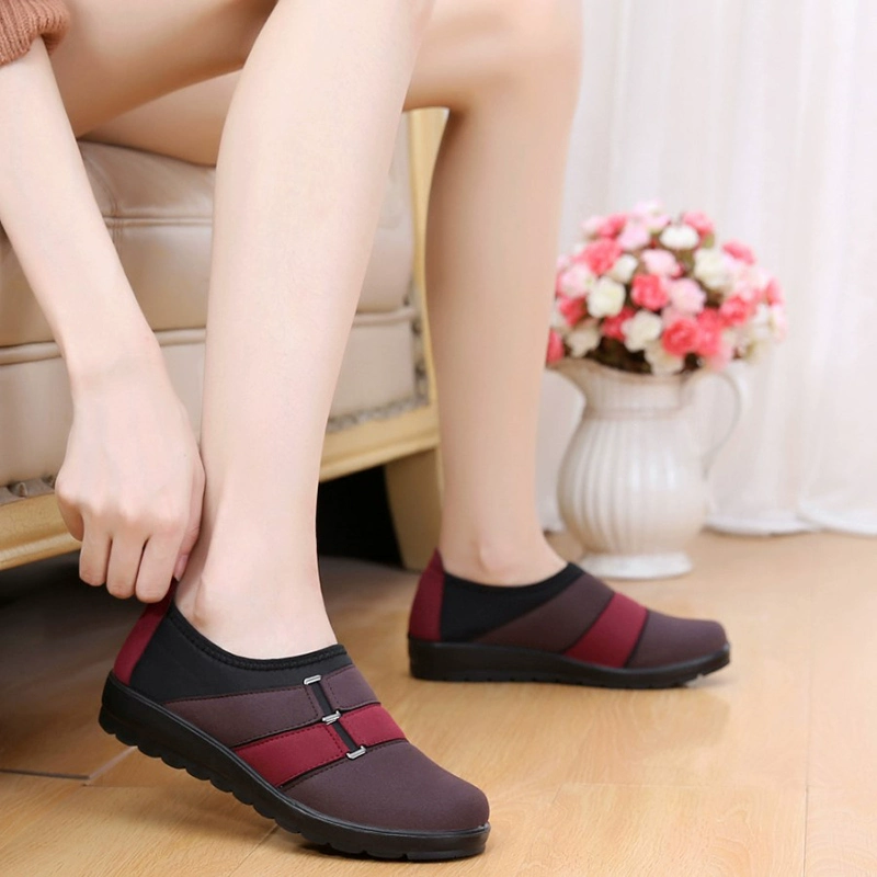 Весенне-осенняя тканевая обувь в старом Пекине. Женская обувь. Туфли на плоской подошве среднего и пожилого возраста. Туфли для мам на мягкой подошве. Повседневная обувь для среднего возраста. Женская обувь для пожилых людей.