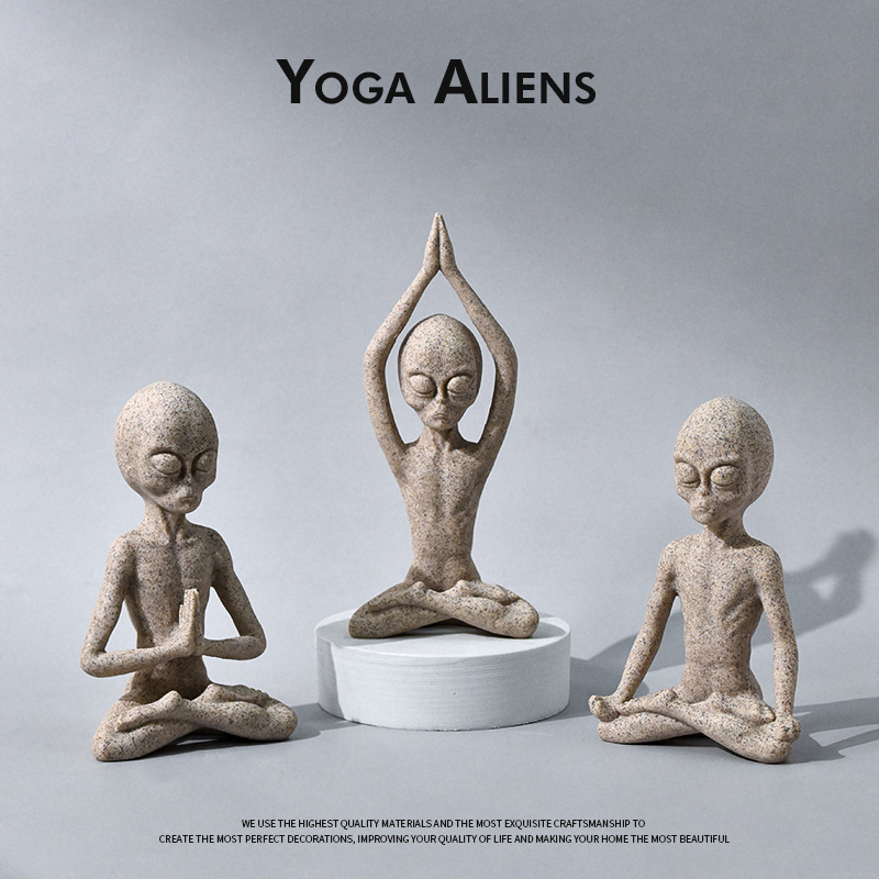 Cross-border creative yoga alien resin crafts small ornaments home office meditation desktop decoration wholesale - 1