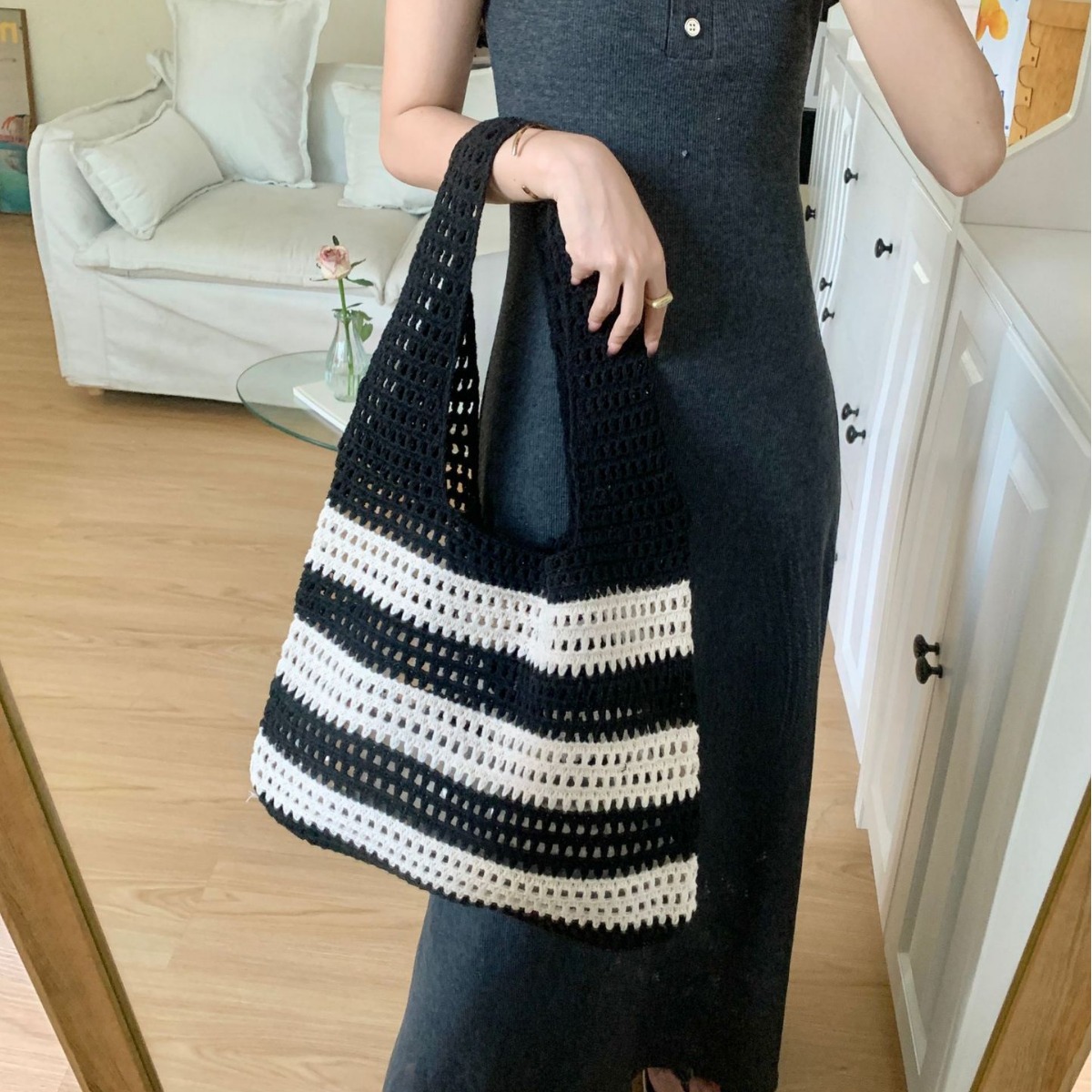 Amazon Cross-border Women's Woven Bag Niche Design Striped Knitted Bag Simple Hollow Hand Shoulder Bag Bags - 2