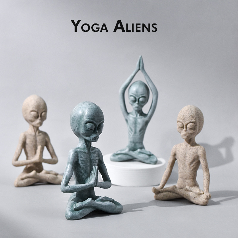 Cross-border creative yoga alien resin crafts small ornaments home office meditation desktop decoration wholesale - 2