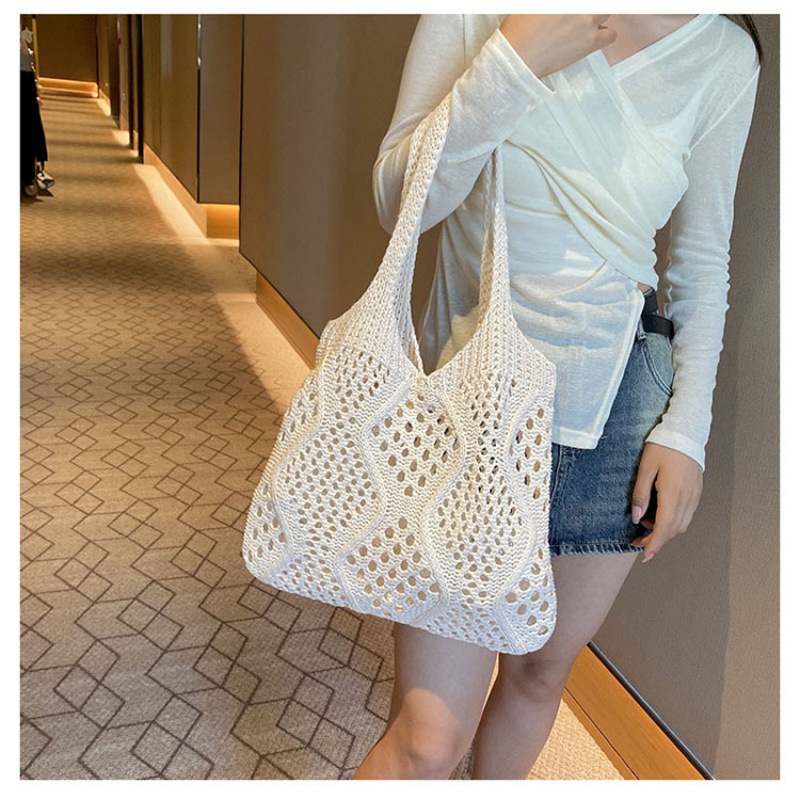 2024 New Women's Shoulder Bag All-match Hollow Hand Knitted Bag Large Capacity Tote Bag Amazon Cross-border - 1