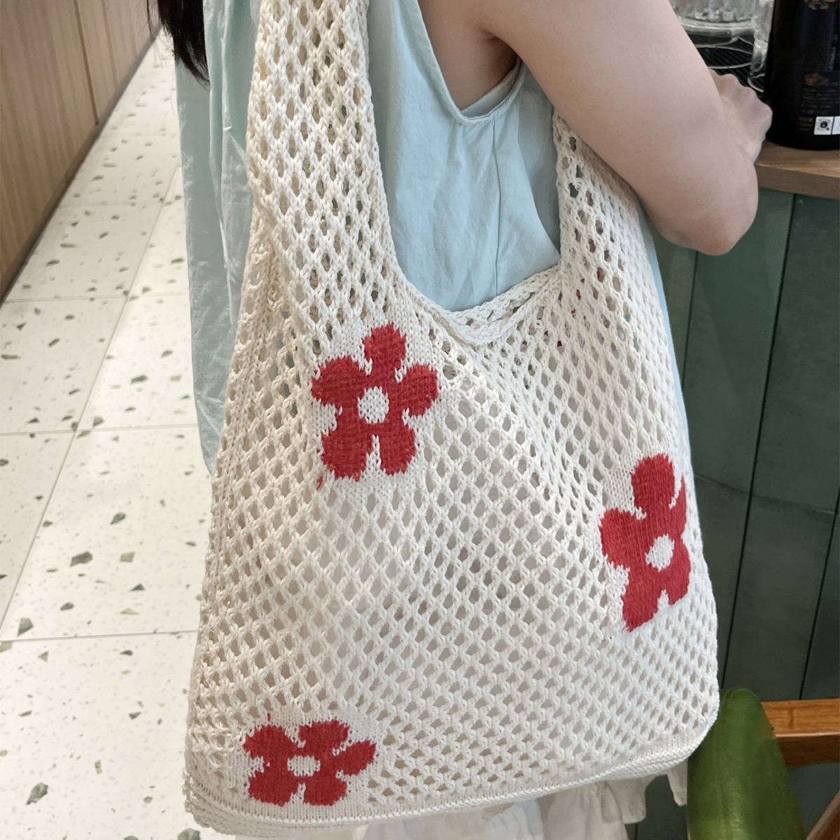 Cross-border Amazon Knitted Bag Hollow Sunflower Pattern Women's Shoulder Bag Seaside Vacation Woven Bag Women - 3