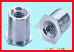 供应铝材压铆螺柱