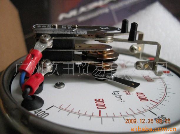 供应橡塑机专用MN14电接点压力表 意大利NUOVA FIMA电接点压力表