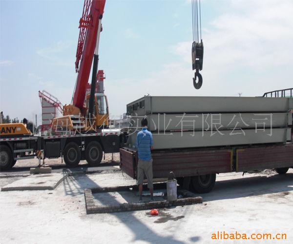 商丘50T电子汽车衡,50T/10kg模拟式过磅秤