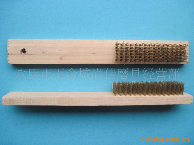 供应木柄刷、塑料柄刷、钢丝轮