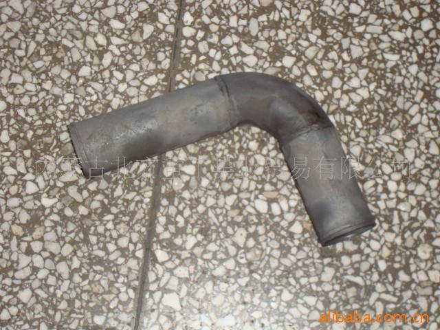 供应特雷克斯TEREX3303用15040415水箱上铁管      特雷克斯配件