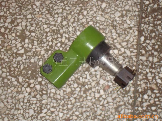 供应特雷克斯TEREX用09245201拉杆左球头    特雷克斯配件