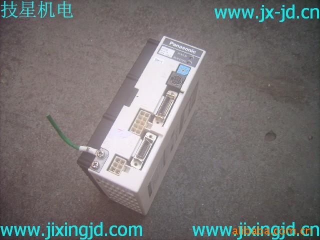 松下驱动器MUDS021A1A   保修三个月