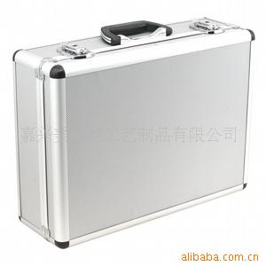 工具箱铝合金箱箱
