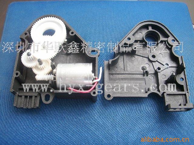 生产供应齿轮箱   减速齿轮箱   玩具齿轮箱  塑胶齿轮箱