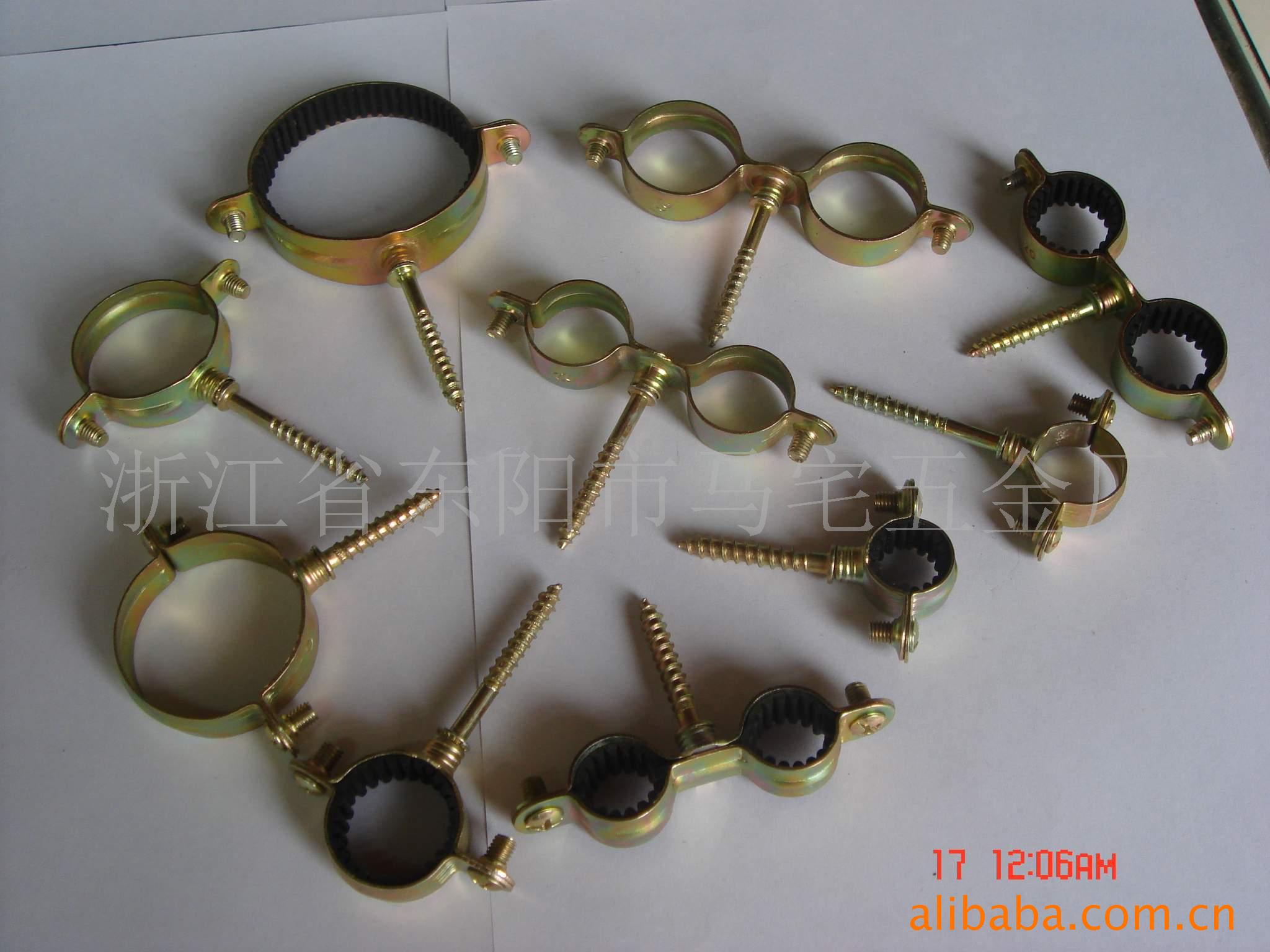 供应管卡(m7不带胶轻型)铁制彩锌管道固定用