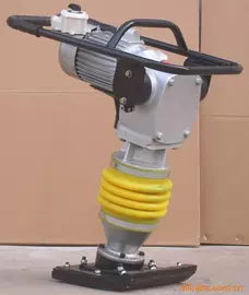 工程机械配件;其他工程机械;压实机械