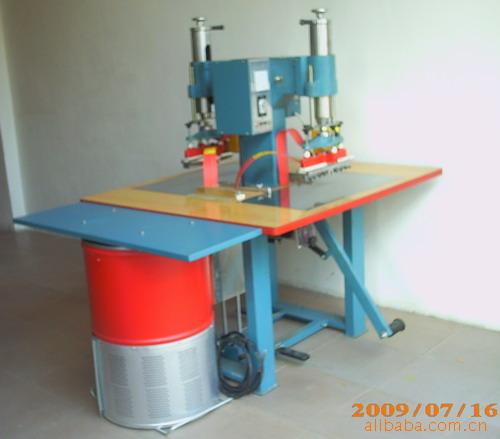 ��ӦPVC��װ�������ܲ���������Ƥ��ѹ����