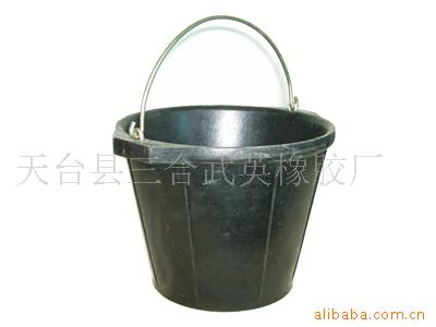 专业供应特价热销塑料橡胶桶（图）