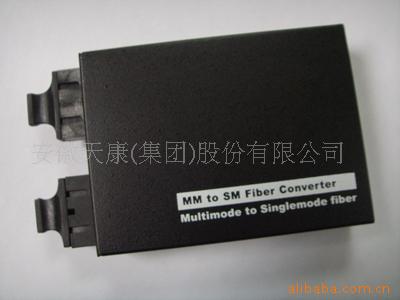 安徽天康集团厂价直销百兆单多模光电转换器