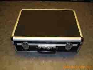 厂家供应铝箱 铝合金箱 仪器箱 手提工具箱 器械工具箱 拉杆箱