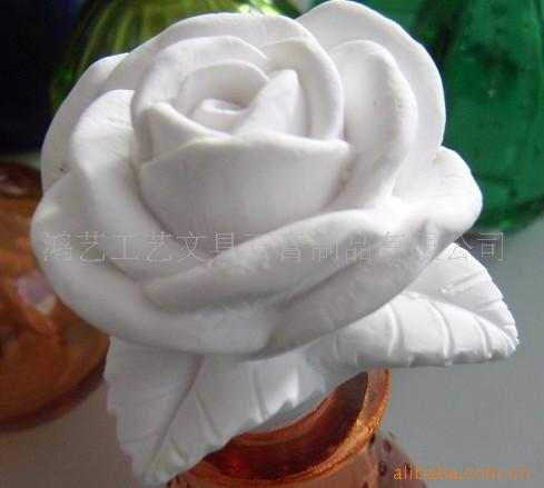 ��Ӧ��ɫ����ʯ�໨