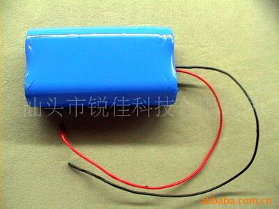 supply 18650 Lithium batteries 7.4V1800mAh Built-in lithium battery