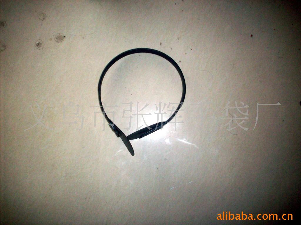 厂家供应各种保暖耳套架子、耳罩塑料骨架以及各种耳套塑料配件