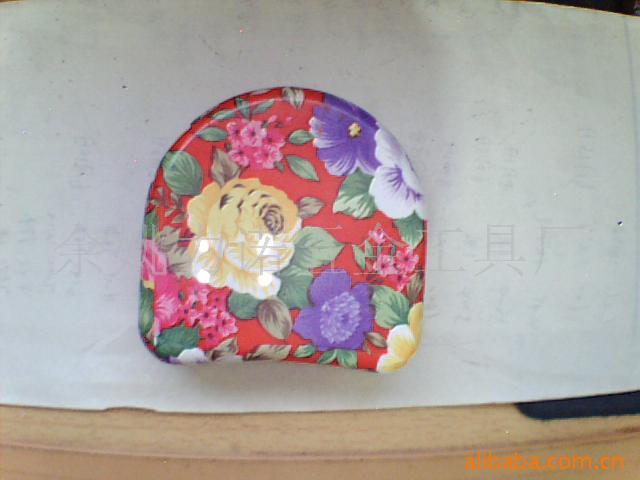 供应花色繁多的印花卷尺，刻度精确，牢固耐用！