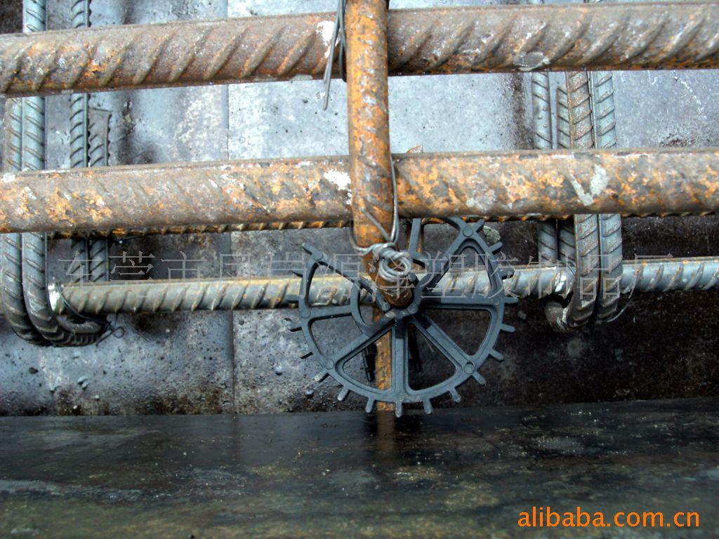 供应塑胶建材，钢筋固定块，水泥预制件，飞轮，胶轮PW-75