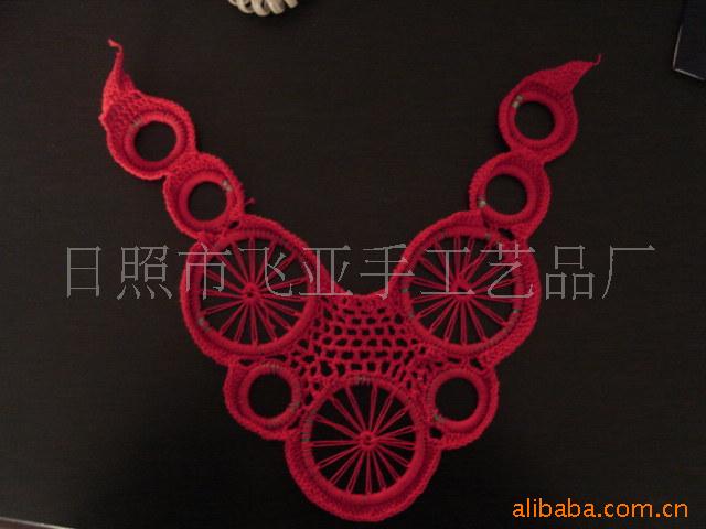 供应手工胸花，手钩花，棉线花。纯手工钩编花，款式新。品种全