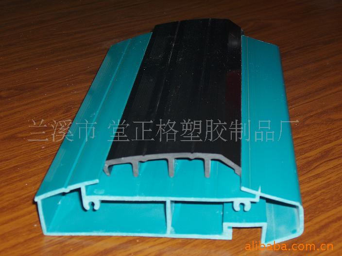 供应各种PVC挤出型材