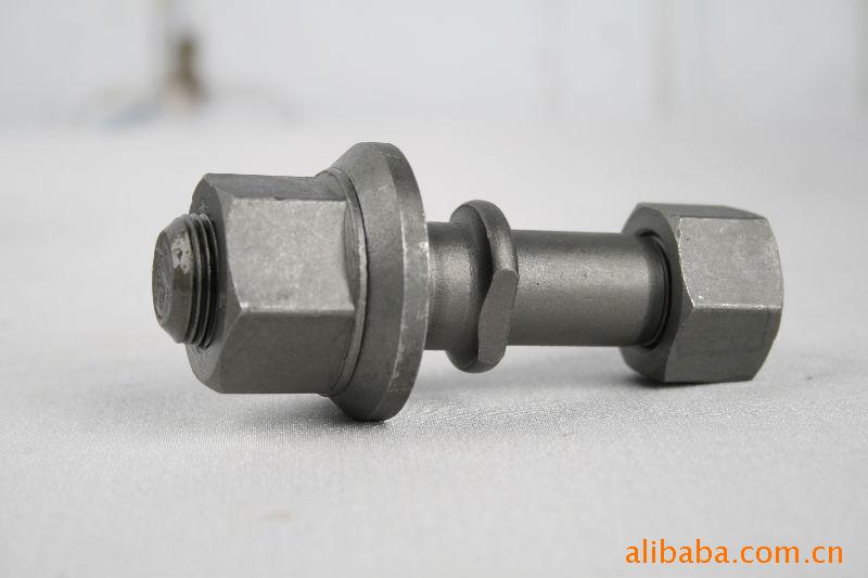 供应欧曼奇兵轮胎紧固件