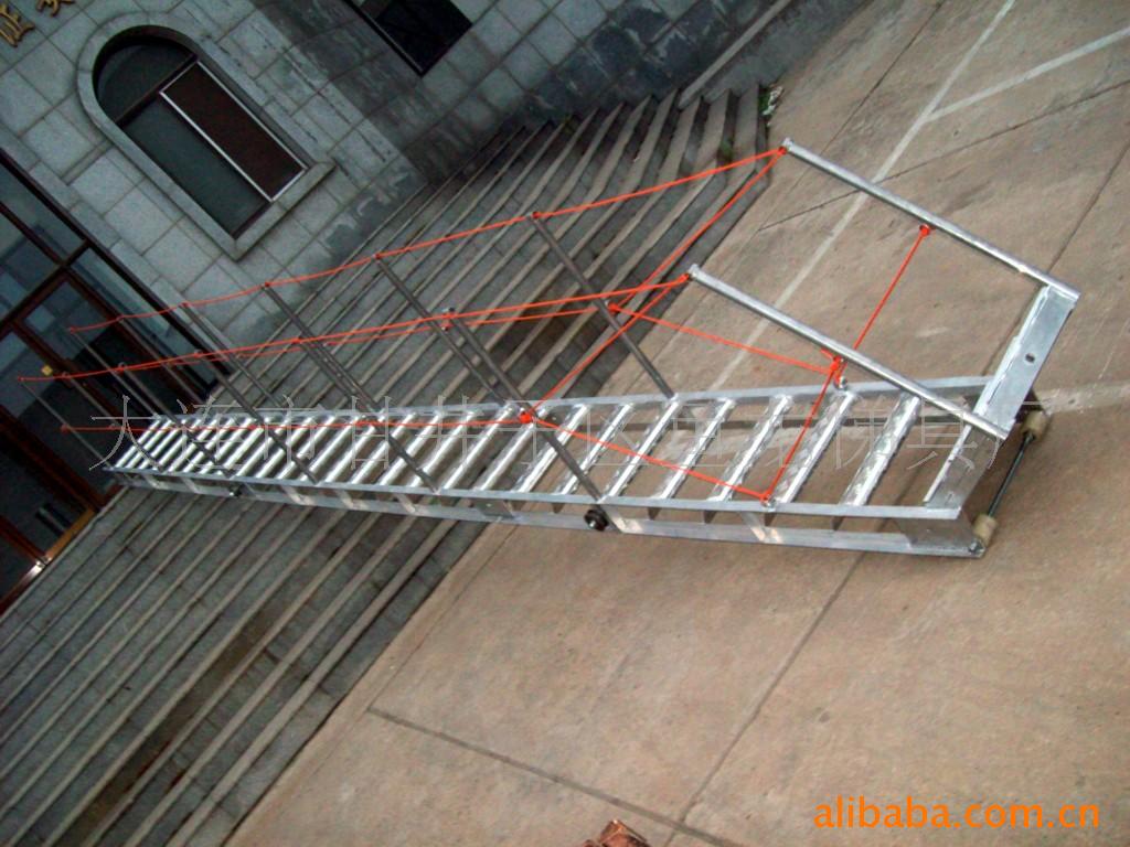 厂家供应 供应大连梯具 鱼龙牌铝合金船用舷梯 登船梯
