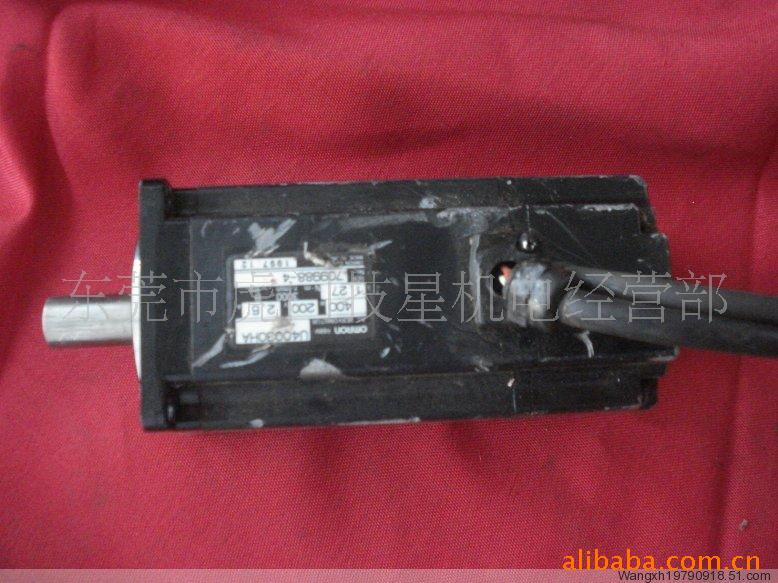 伺服电机 R88M-U40030HA  R88M-U40030H-BG33BJ