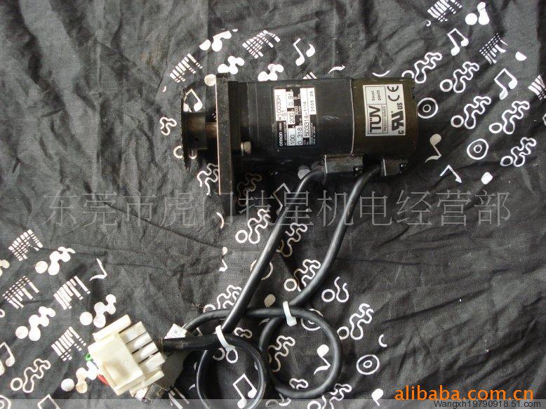 电机R88M-W10030H-S1 R88M-W10030H-BS1 R88M-W10030H