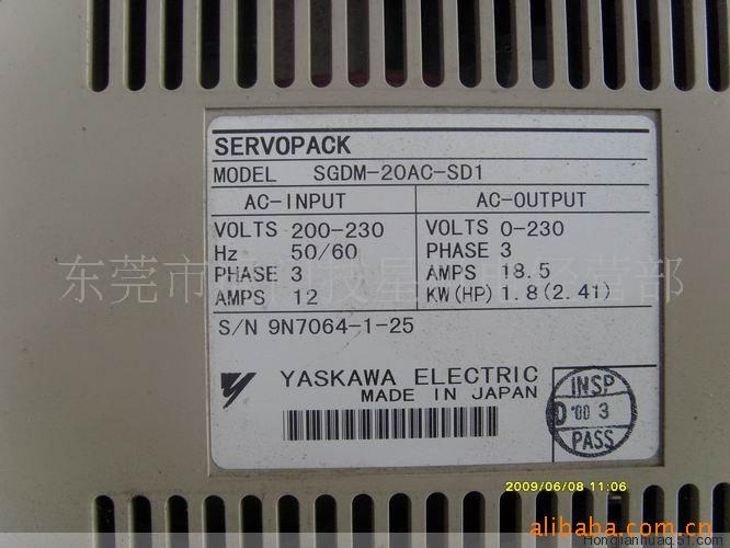 安川伺服驱动器安川SGDM-20AC-SD1   保修三个月
