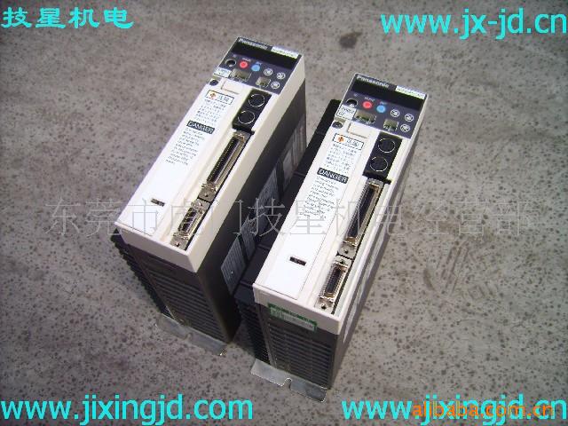 松下伺服驱动器 MSDA041A1A07  保修三个月