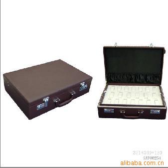 2025年新款供应表盒 展示表箱 展示表盒 手表盒展示密码箱