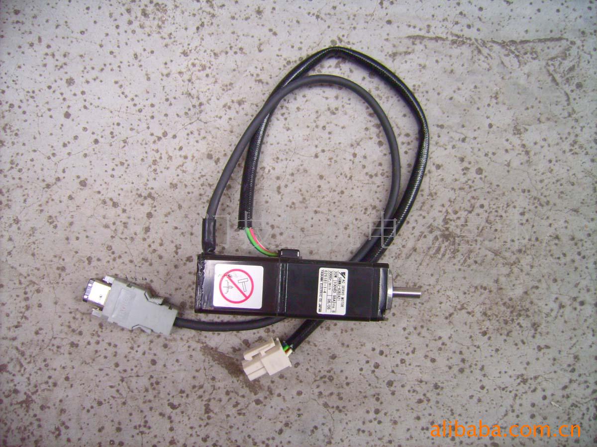 A 供应全新安川伺服电机SGMMJ-A3B2A21  保修一年